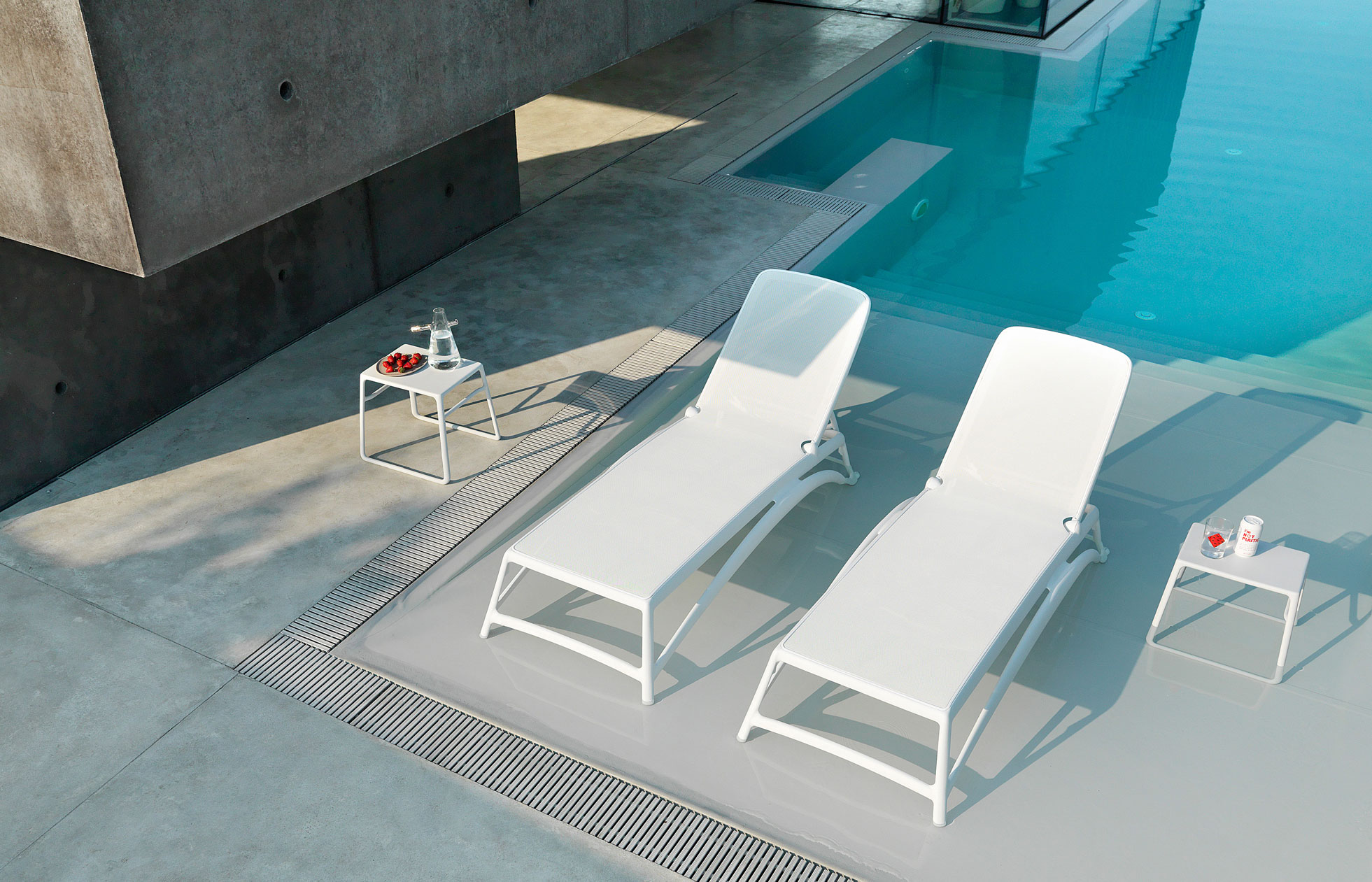 Nardi_sunloungers_ATLANTICO_bianco-bianco_pop_ambient-images_HR